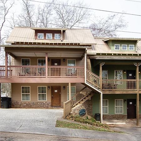 The Dahlonega Square Hotel&Villas Esterno foto