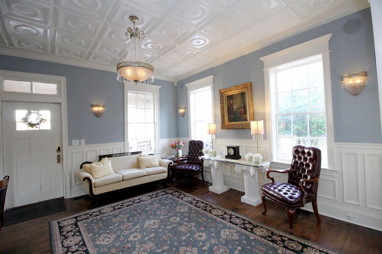 The Dahlonega Square Hotel&Villas Esterno foto