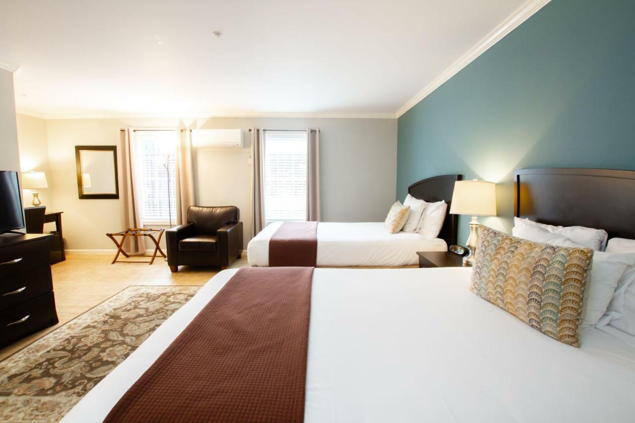 The Dahlonega Square Hotel&Villas Esterno foto