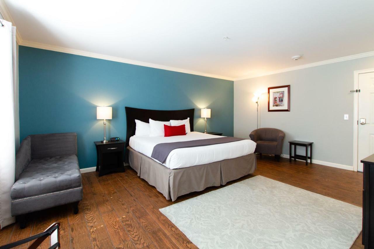 The Dahlonega Square Hotel&Villas Esterno foto