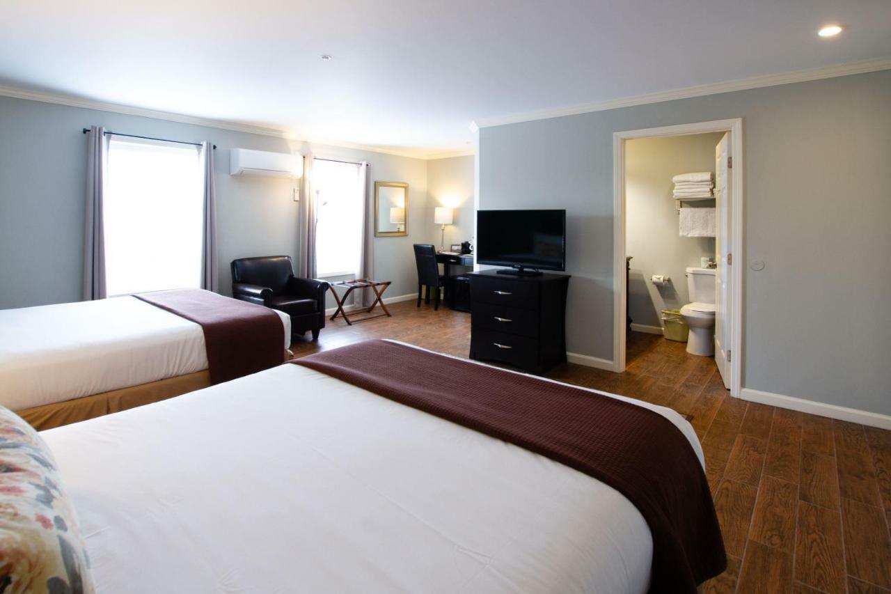 The Dahlonega Square Hotel&Villas Esterno foto